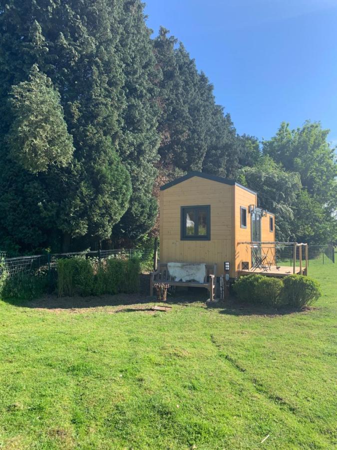 Отель Joly Tiny House Оверейсе Экстерьер фото
