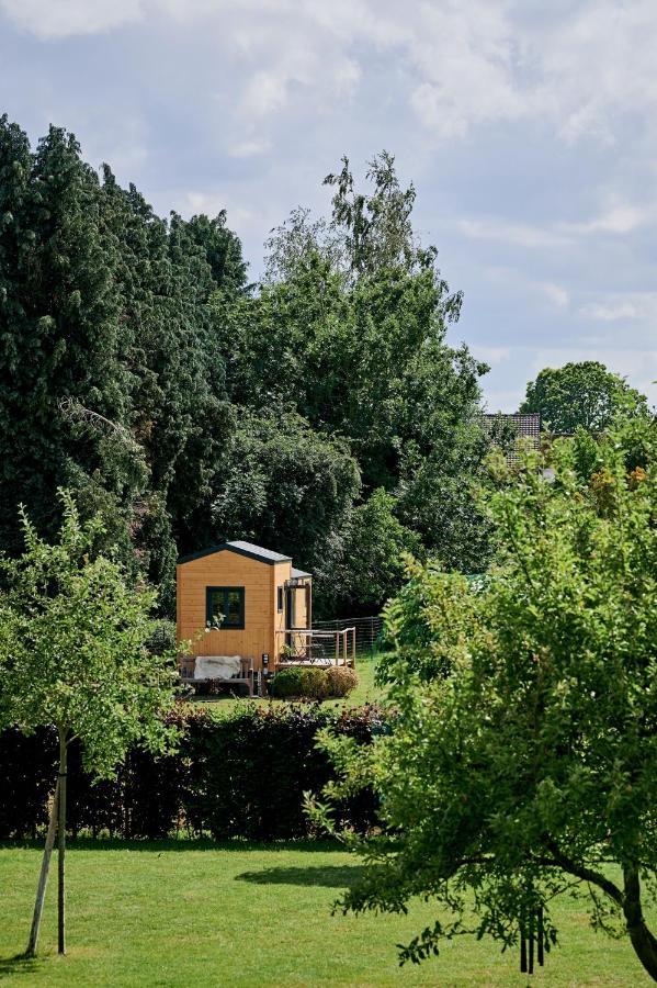 Отель Joly Tiny House Оверейсе Экстерьер фото