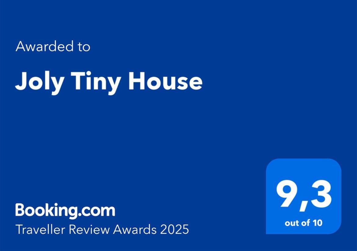 Отель Joly Tiny House Оверейсе Экстерьер фото